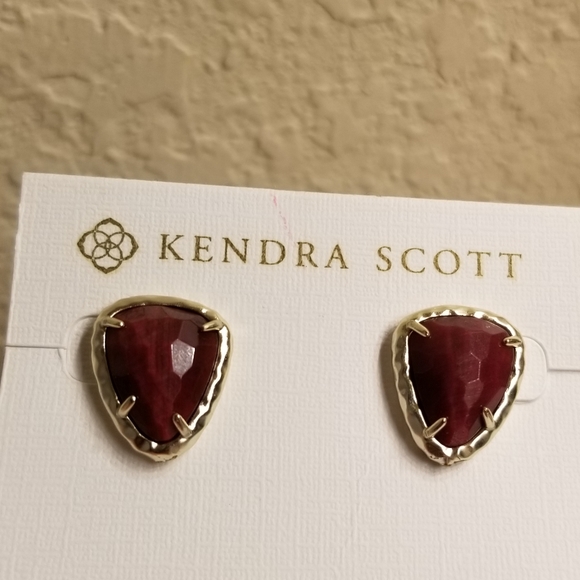Bordeaux Tigers Eye Maroon Stud Earrings Gold Rare - Picture 1 of 5